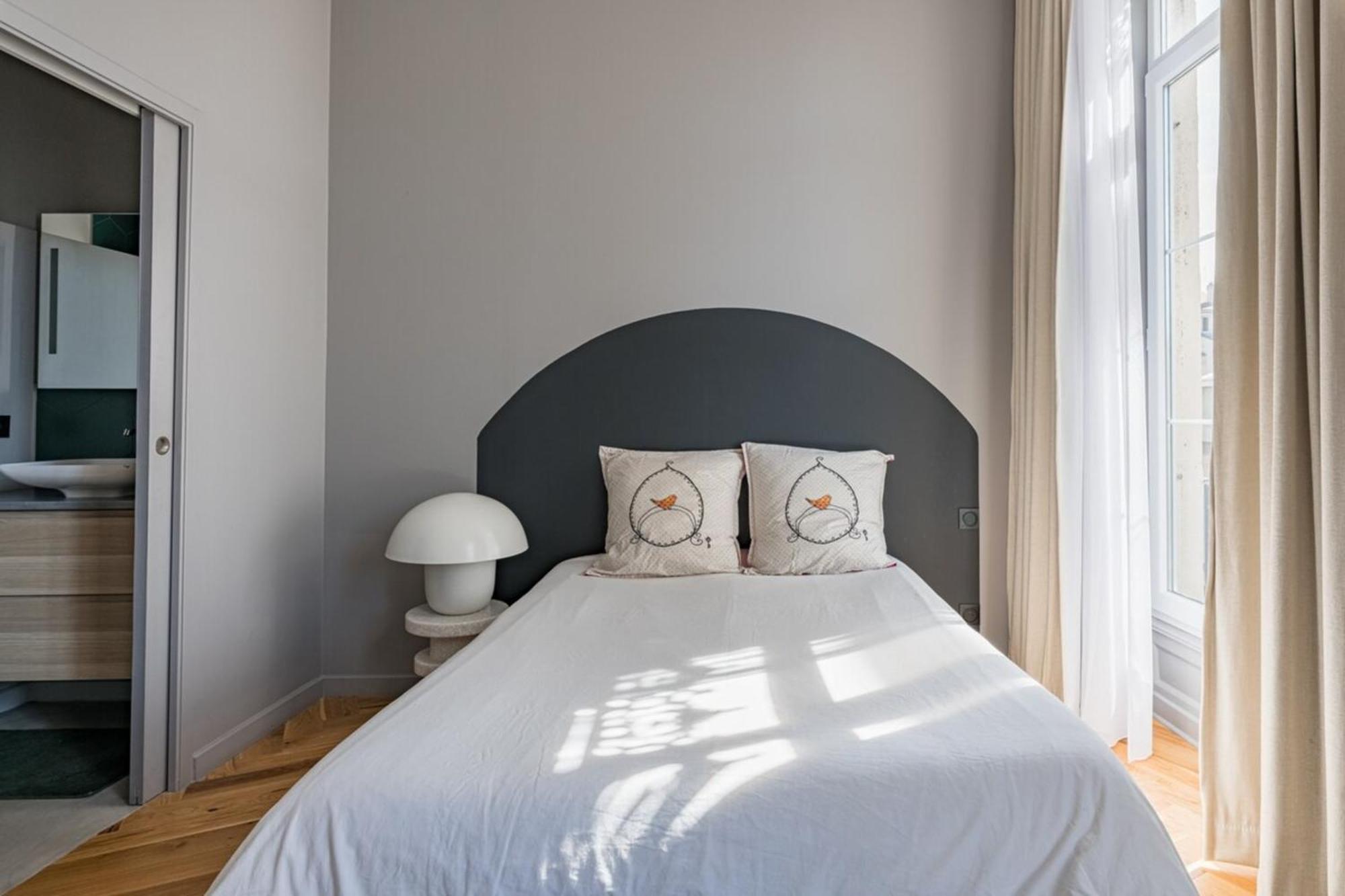 Beige Hospitalite - Apotheose Luxueux- 3 Chambres - Parking Prive Сент-Этьен Экстерьер фото